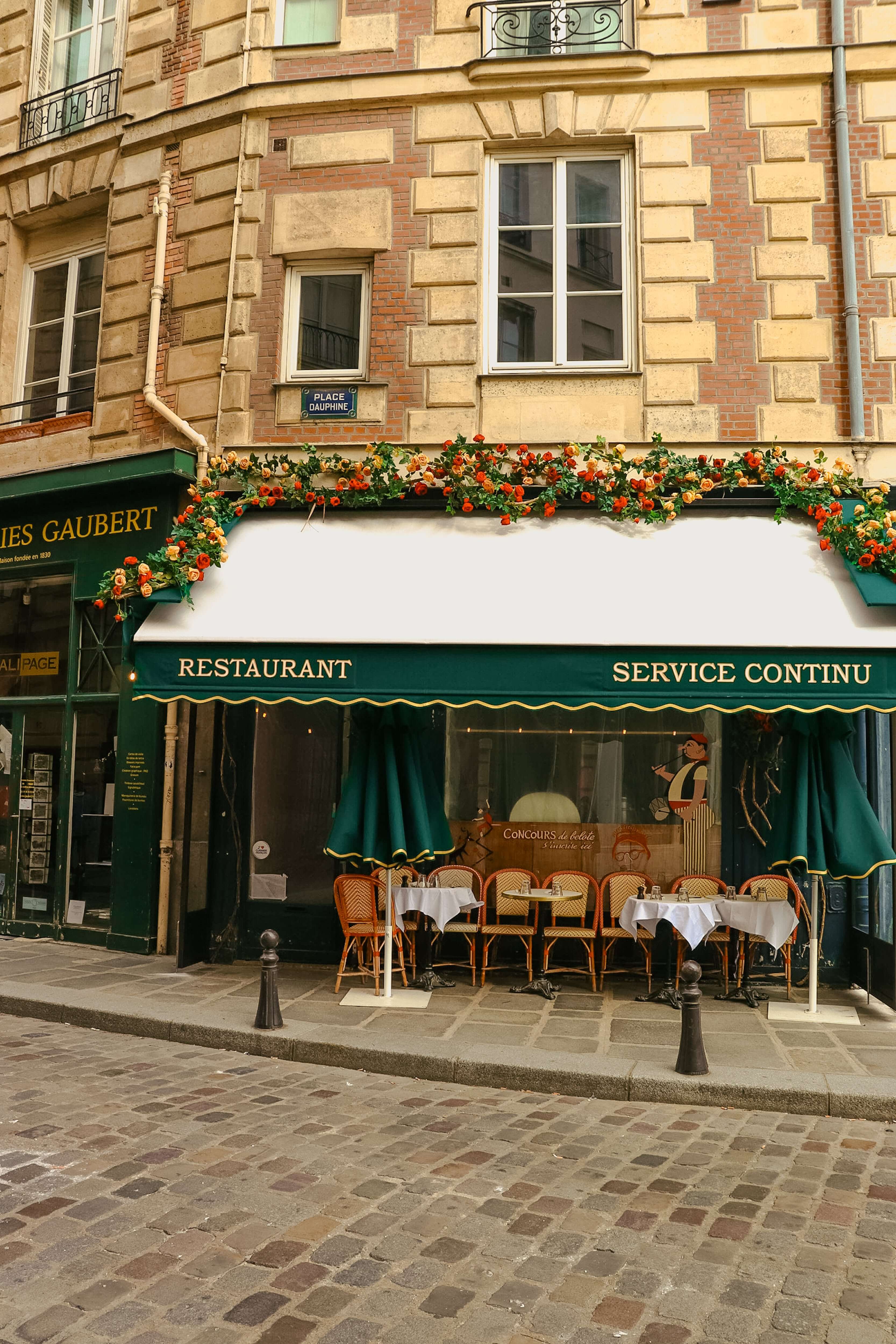 pic of restaurant